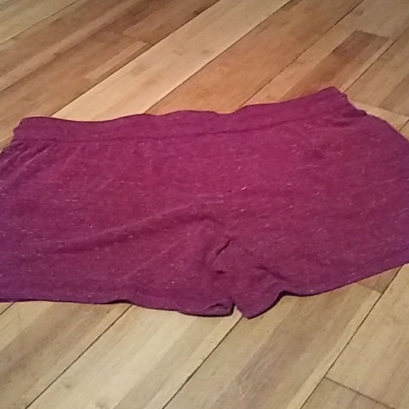 Shorts - Picture 2 of 3